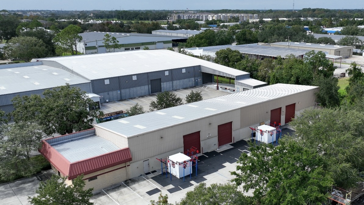 Commercial roof inspection in Charleston